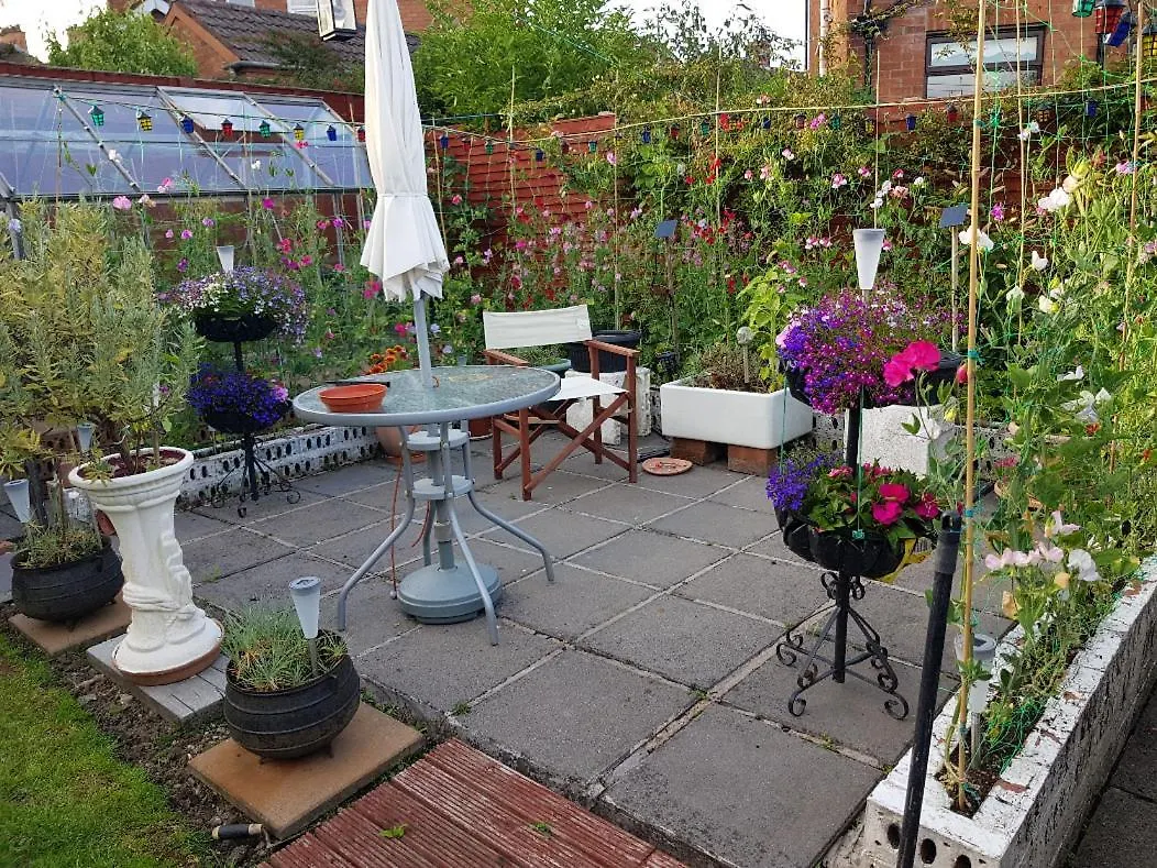 Cead Mile Failte West Belfast Apartment Homestay